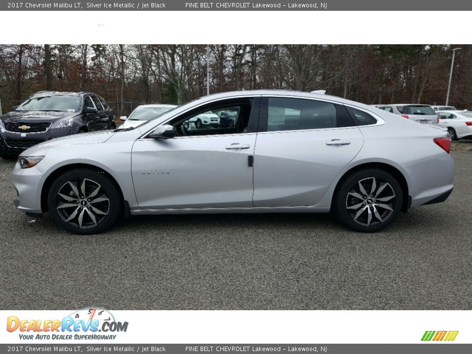2017 Chevrolet Malibu LT Silver Ice Metallic / Jet Black Photo #3