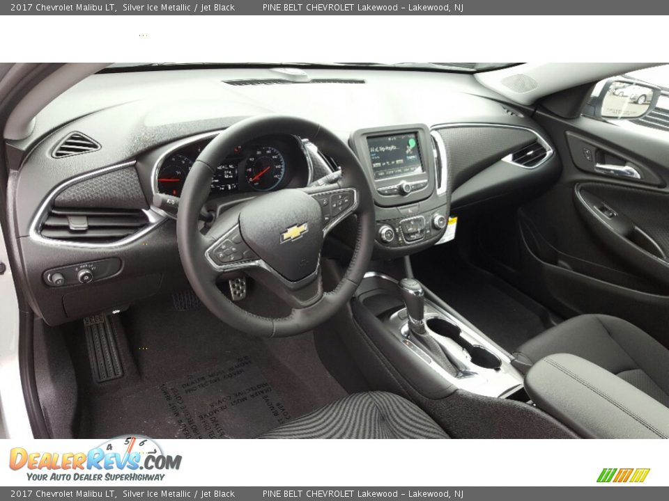 2017 Chevrolet Malibu LT Silver Ice Metallic / Jet Black Photo #9