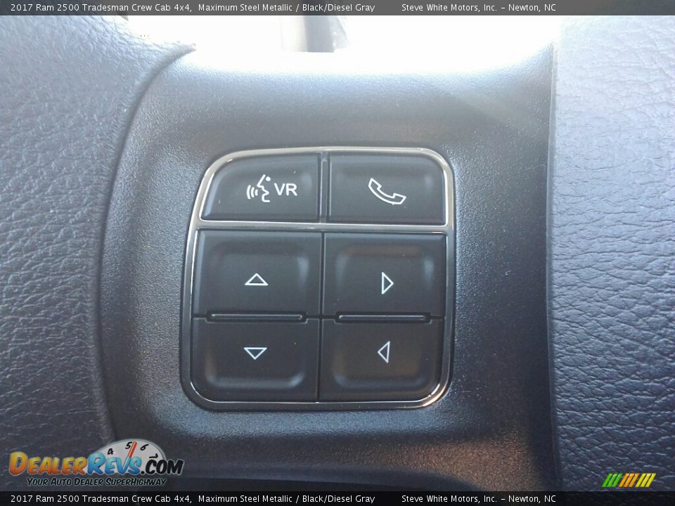 2017 Ram 2500 Tradesman Crew Cab 4x4 Maximum Steel Metallic / Black/Diesel Gray Photo #16