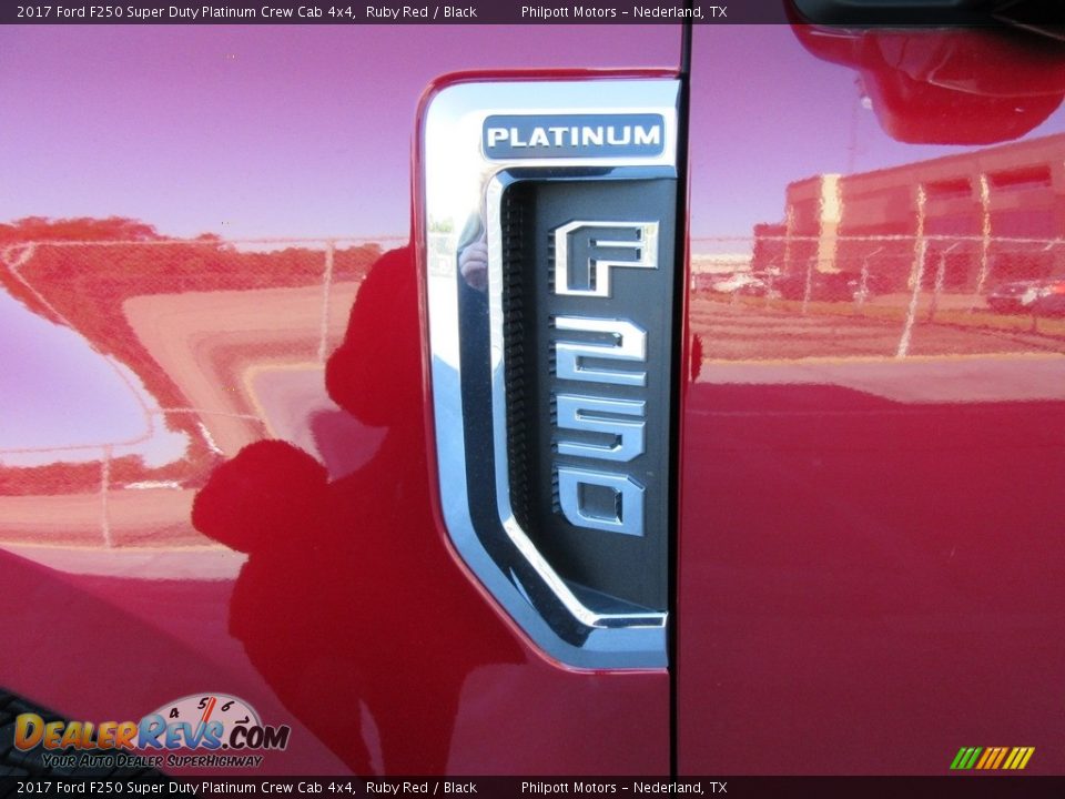 2017 Ford F250 Super Duty Platinum Crew Cab 4x4 Ruby Red / Black Photo #13