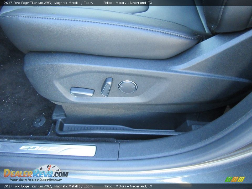 Front Seat of 2017 Ford Edge Titanium AWD Photo #23