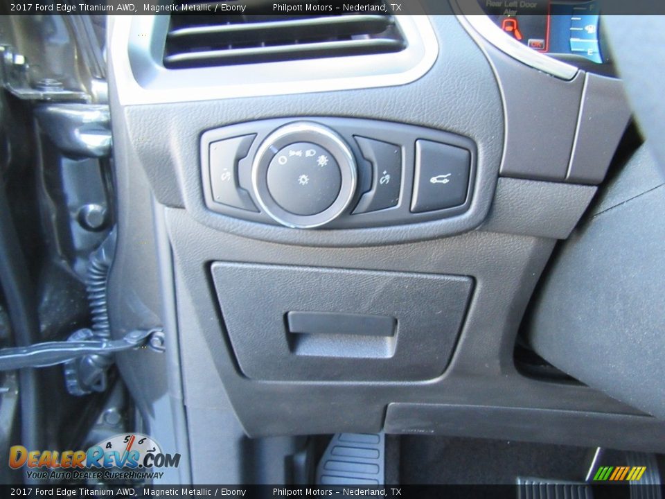 Controls of 2017 Ford Edge Titanium AWD Photo #32
