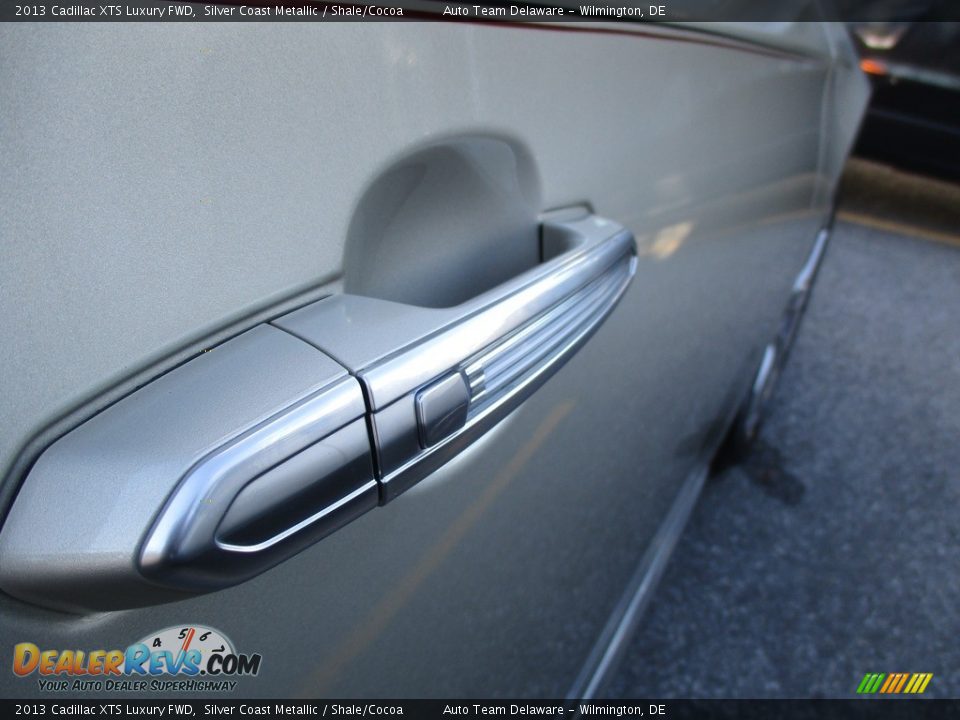 2013 Cadillac XTS Luxury FWD Silver Coast Metallic / Shale/Cocoa Photo #25