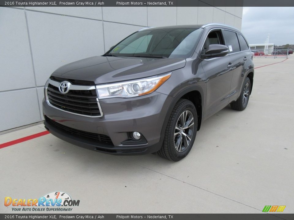 2016 Toyota Highlander XLE Predawn Gray Mica / Ash Photo #7