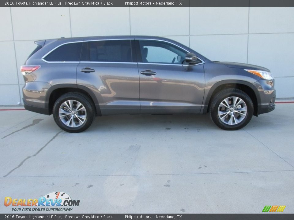 2016 Toyota Highlander LE Plus Predawn Gray Mica / Black Photo #3