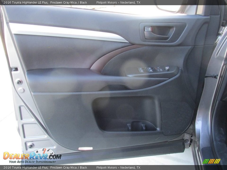 2016 Toyota Highlander LE Plus Predawn Gray Mica / Black Photo #20