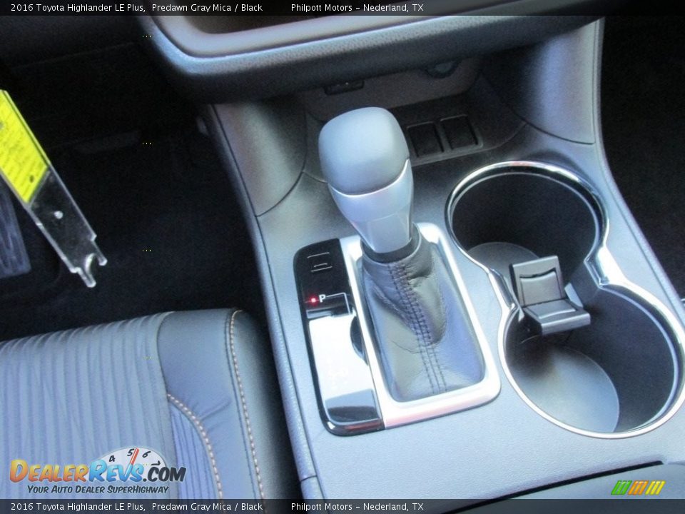 2016 Toyota Highlander LE Plus Predawn Gray Mica / Black Photo #28