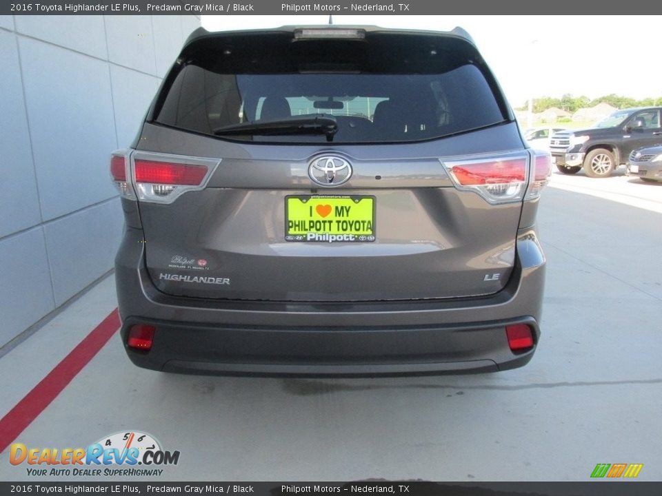 2016 Toyota Highlander LE Plus Predawn Gray Mica / Black Photo #5
