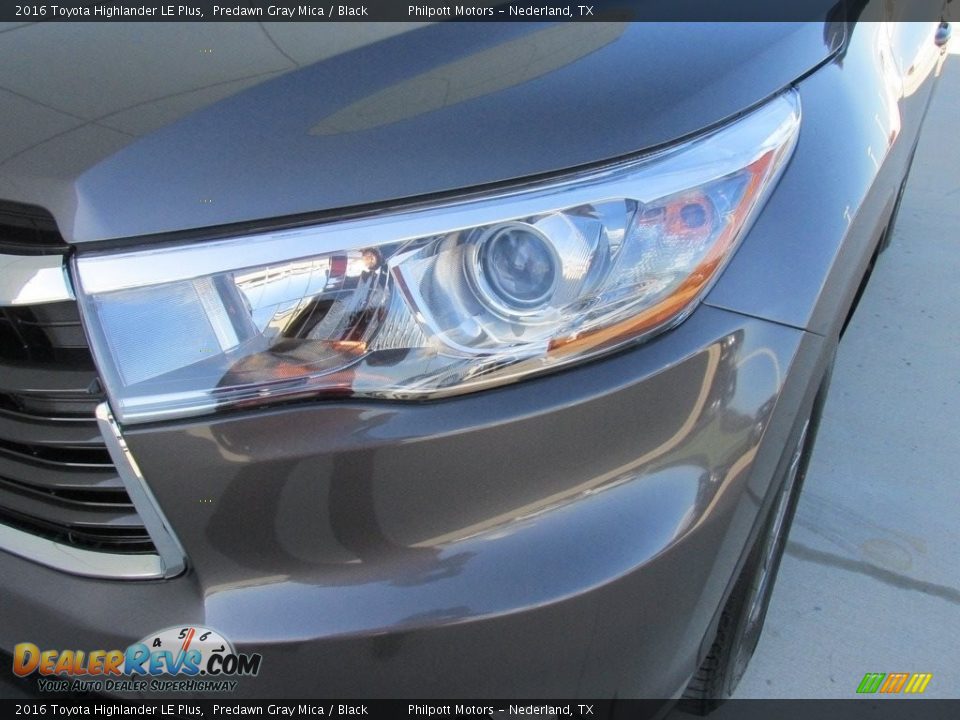 2016 Toyota Highlander LE Plus Predawn Gray Mica / Black Photo #9