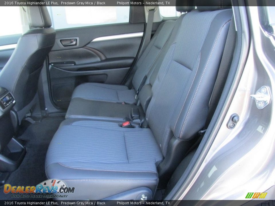 2016 Toyota Highlander LE Plus Predawn Gray Mica / Black Photo #19