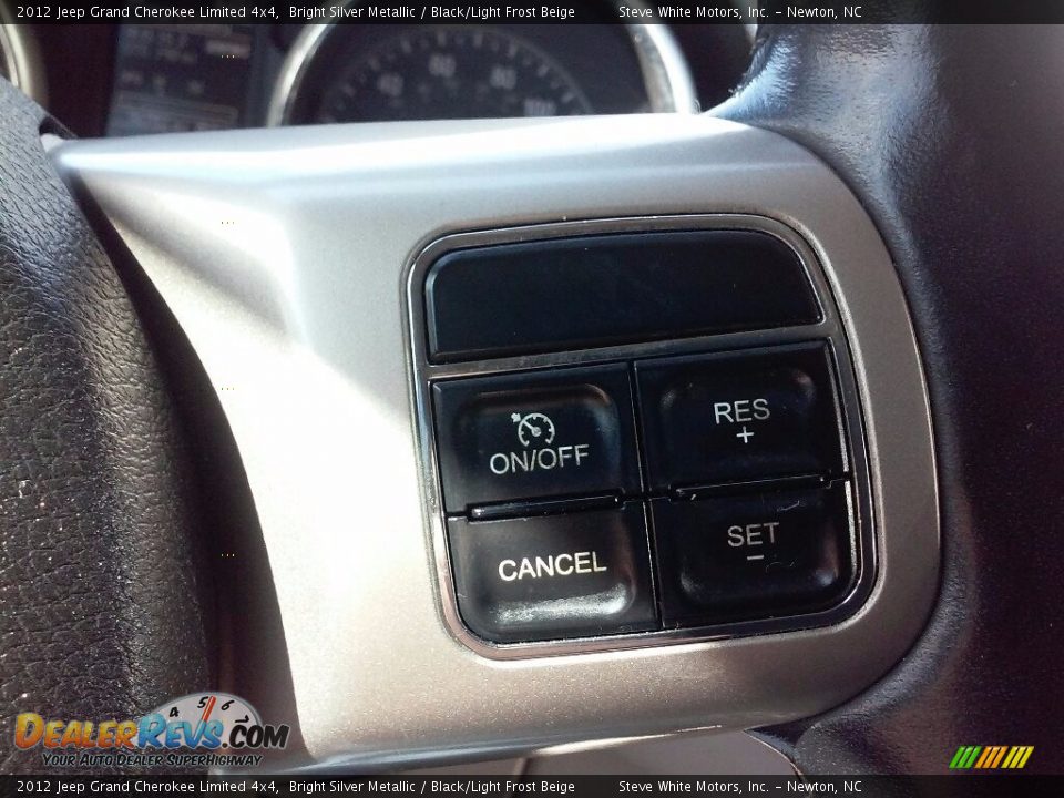 2012 Jeep Grand Cherokee Limited 4x4 Bright Silver Metallic / Black/Light Frost Beige Photo #16