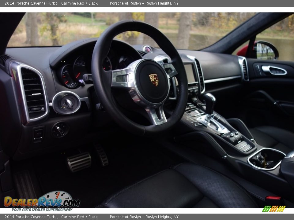 Dashboard of 2014 Porsche Cayenne Turbo Photo #22