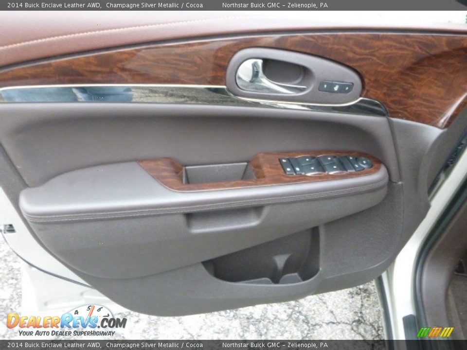 2014 Buick Enclave Leather AWD Champagne Silver Metallic / Cocoa Photo #17