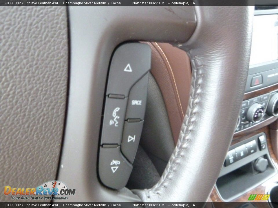2014 Buick Enclave Leather AWD Champagne Silver Metallic / Cocoa Photo #25