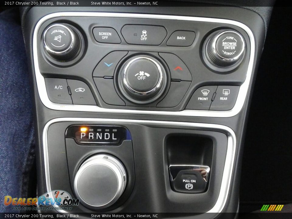 Controls of 2017 Chrysler 200 Touring Photo #21