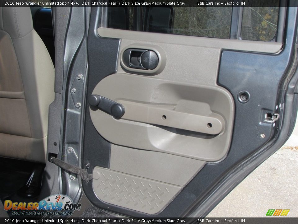 2010 Jeep Wrangler Unlimited Sport 4x4 Dark Charcoal Pearl / Dark Slate Gray/Medium Slate Gray Photo #16