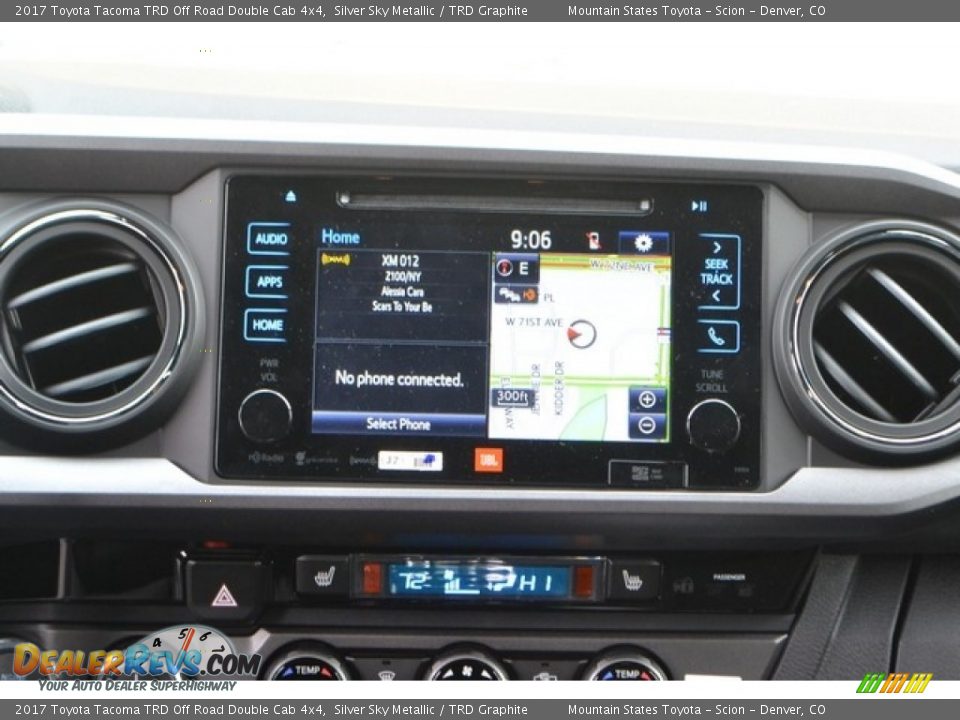 2017 Toyota Tacoma TRD Off Road Double Cab 4x4 Silver Sky Metallic / TRD Graphite Photo #6