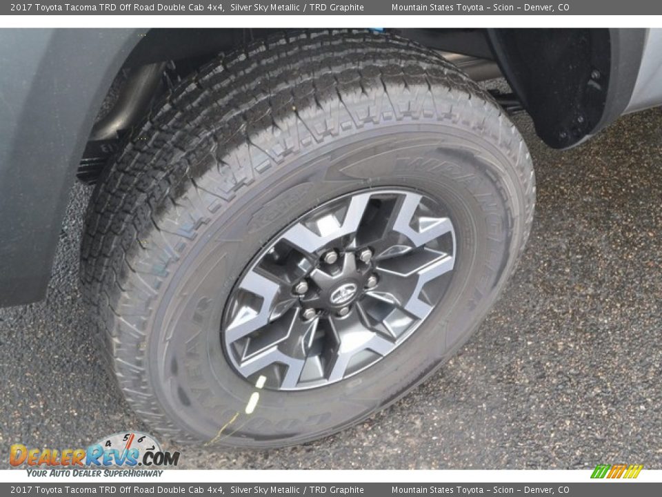 2017 Toyota Tacoma TRD Off Road Double Cab 4x4 Silver Sky Metallic / TRD Graphite Photo #9