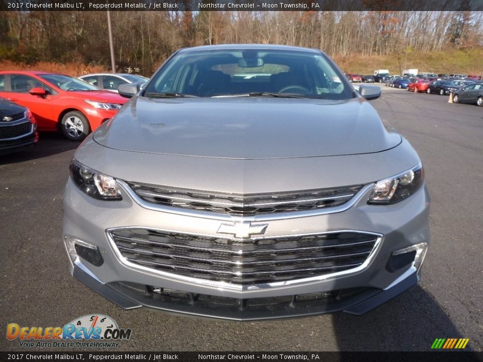 2017 Chevrolet Malibu LT Pepperdust Metallic / Jet Black Photo #2