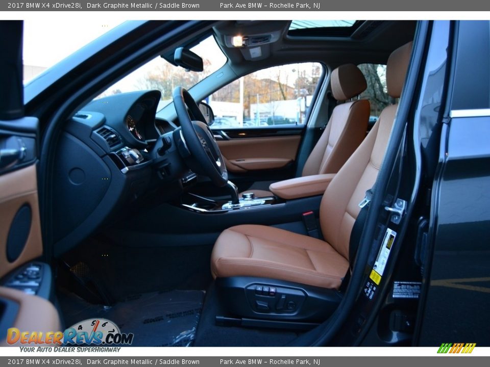 Front Seat of 2017 BMW X4 xDrive28i Photo #11