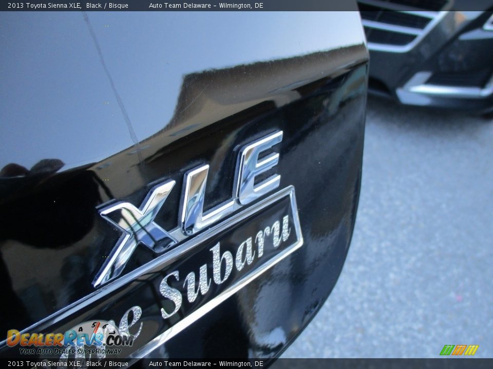 2013 Toyota Sienna XLE Black / Bisque Photo #32