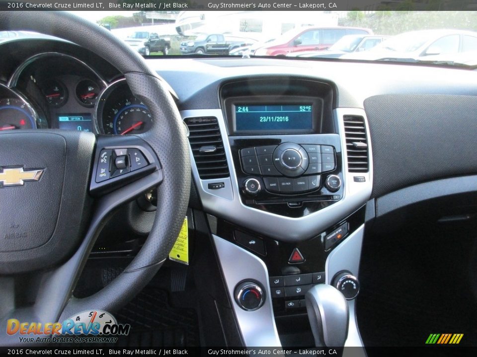 2016 Chevrolet Cruze Limited LT Blue Ray Metallic / Jet Black Photo #14