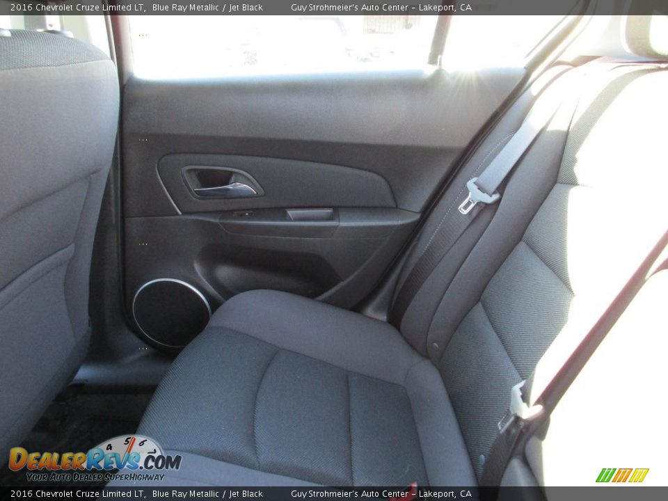 2016 Chevrolet Cruze Limited LT Blue Ray Metallic / Jet Black Photo #21