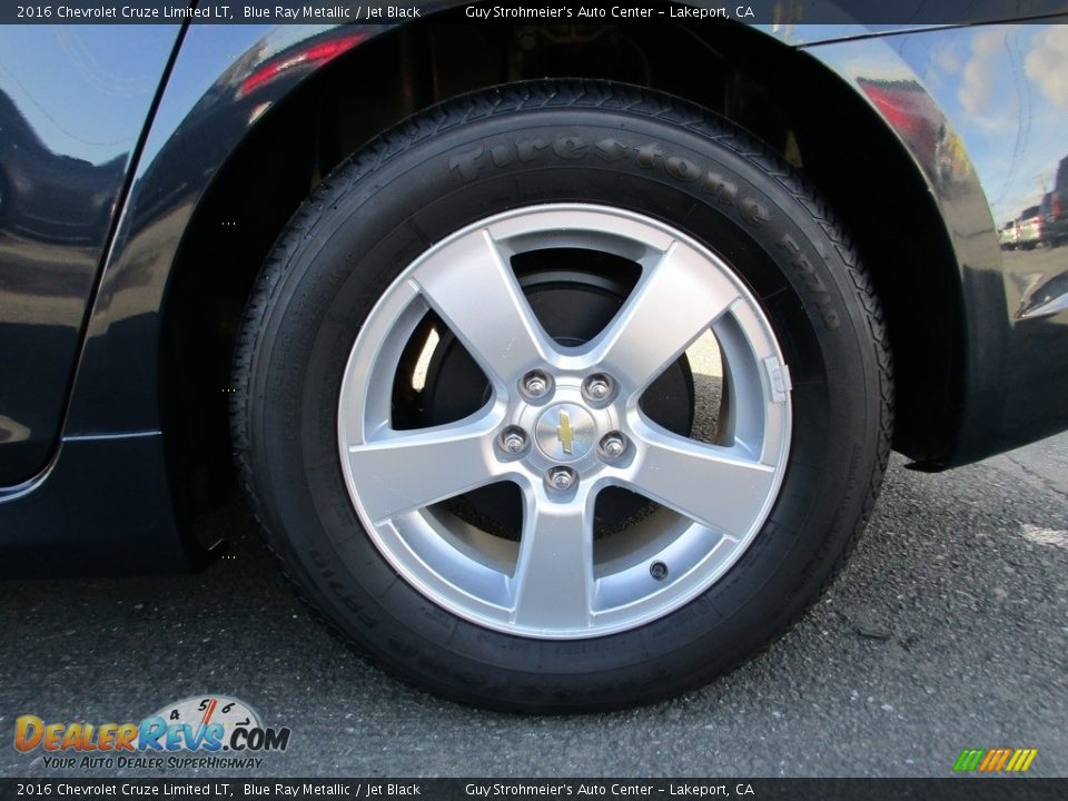 2016 Chevrolet Cruze Limited LT Blue Ray Metallic / Jet Black Photo #25