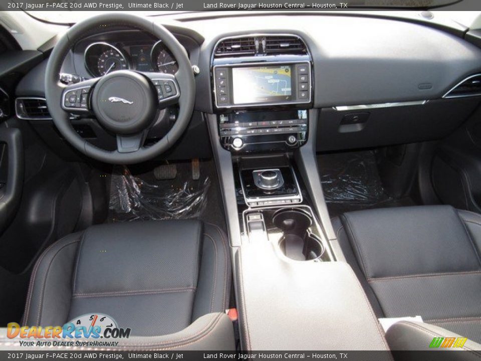 2017 Jaguar F-PACE 20d AWD Prestige Ultimate Black / Jet Photo #4