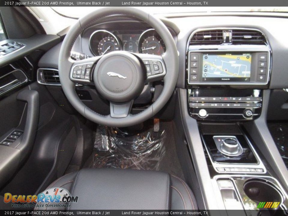 2017 Jaguar F-PACE 20d AWD Prestige Ultimate Black / Jet Photo #13