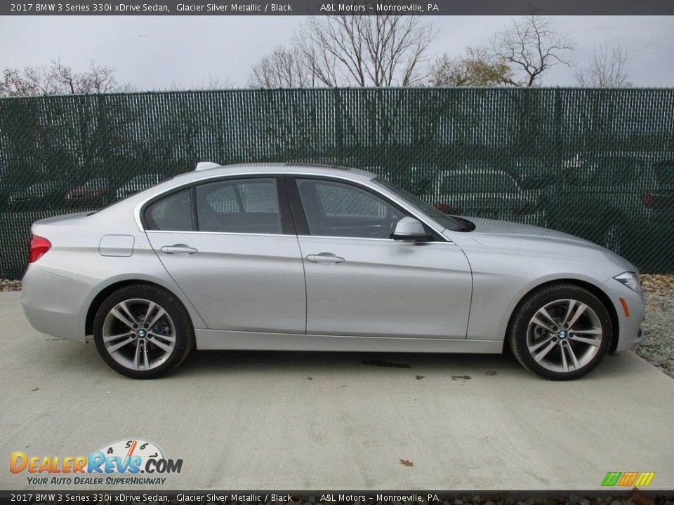 Glacier Silver Metallic 2017 BMW 3 Series 330i xDrive Sedan Photo #2