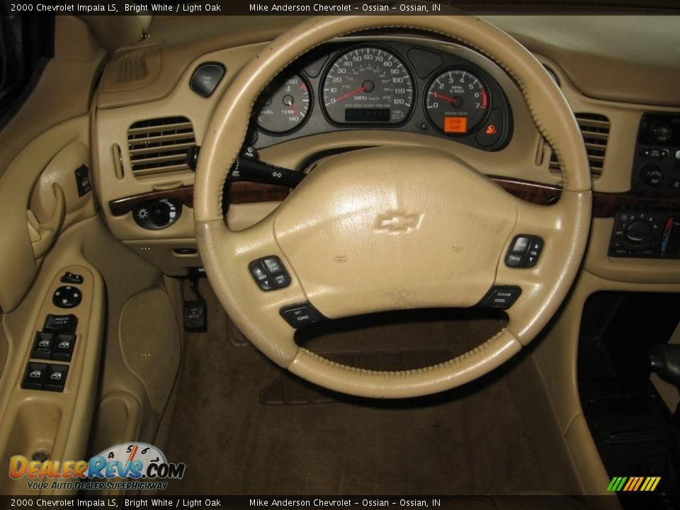 2000 Chevrolet Impala LS Bright White / Light Oak Photo #4