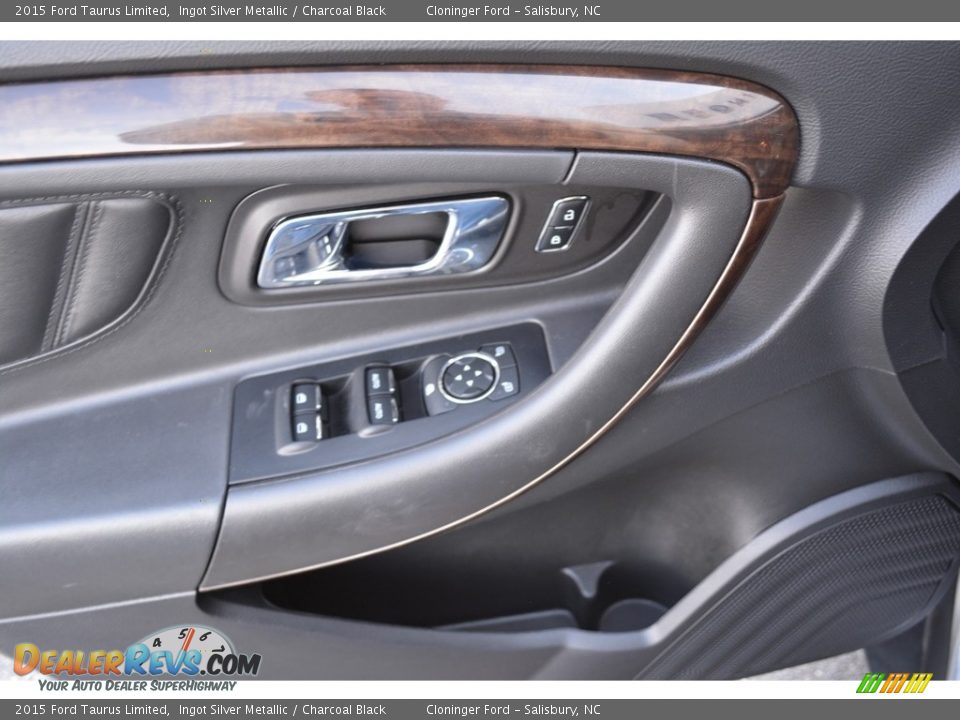 2015 Ford Taurus Limited Ingot Silver Metallic / Charcoal Black Photo #8