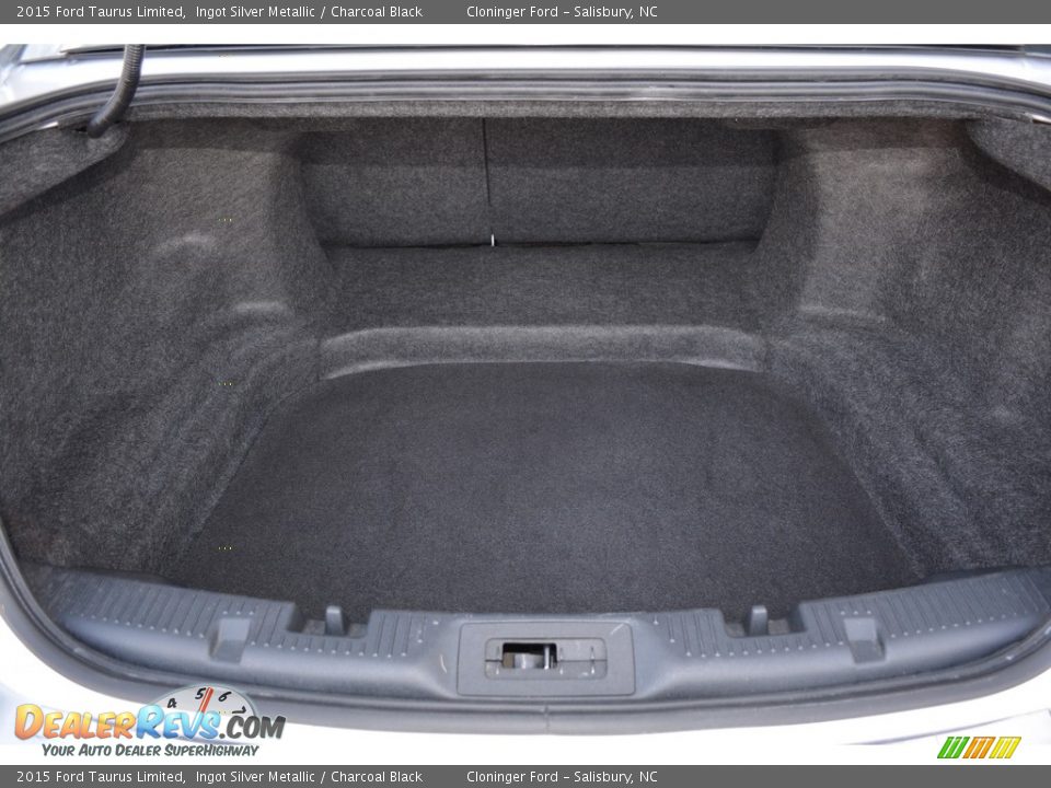 2015 Ford Taurus Limited Ingot Silver Metallic / Charcoal Black Photo #12