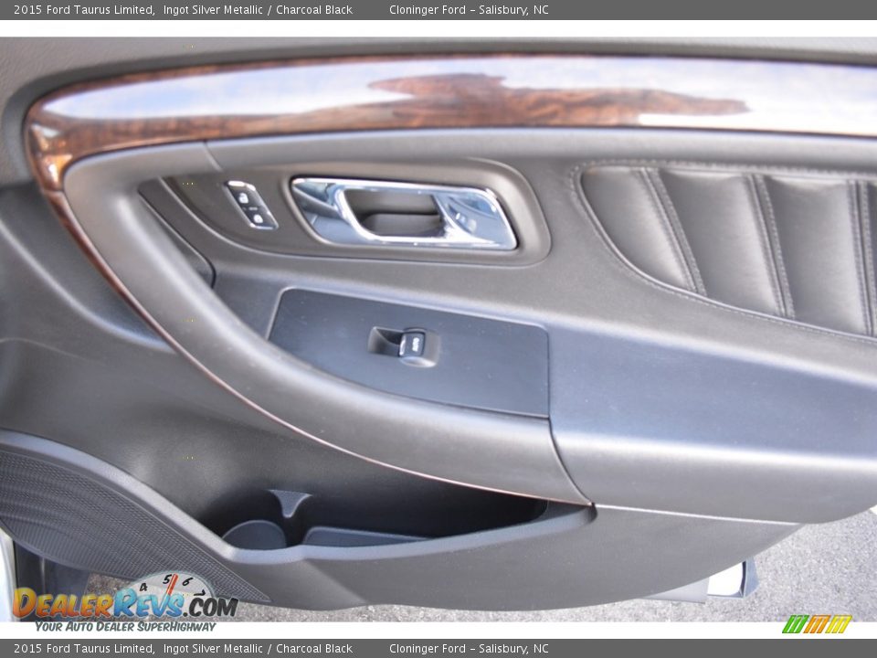 2015 Ford Taurus Limited Ingot Silver Metallic / Charcoal Black Photo #14