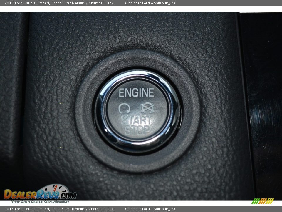 2015 Ford Taurus Limited Ingot Silver Metallic / Charcoal Black Photo #25