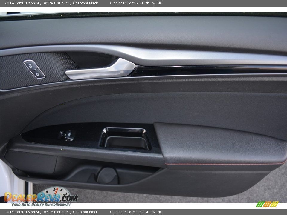 2014 Ford Fusion SE White Platinum / Charcoal Black Photo #14