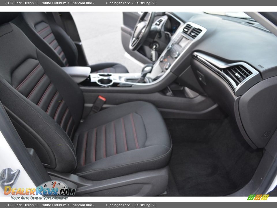 2014 Ford Fusion SE White Platinum / Charcoal Black Photo #15