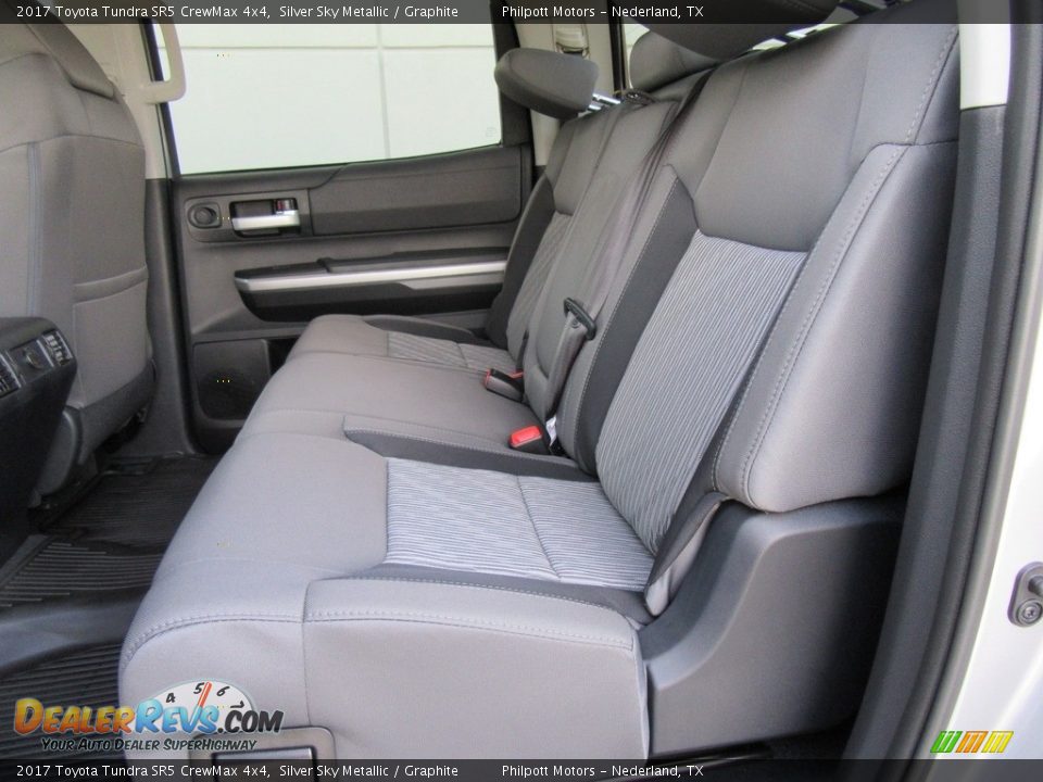 2017 Toyota Tundra SR5 CrewMax 4x4 Silver Sky Metallic / Graphite Photo #21
