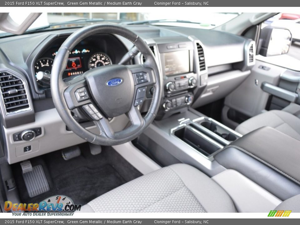 2015 Ford F150 XLT SuperCrew Green Gem Metallic / Medium Earth Gray Photo #12