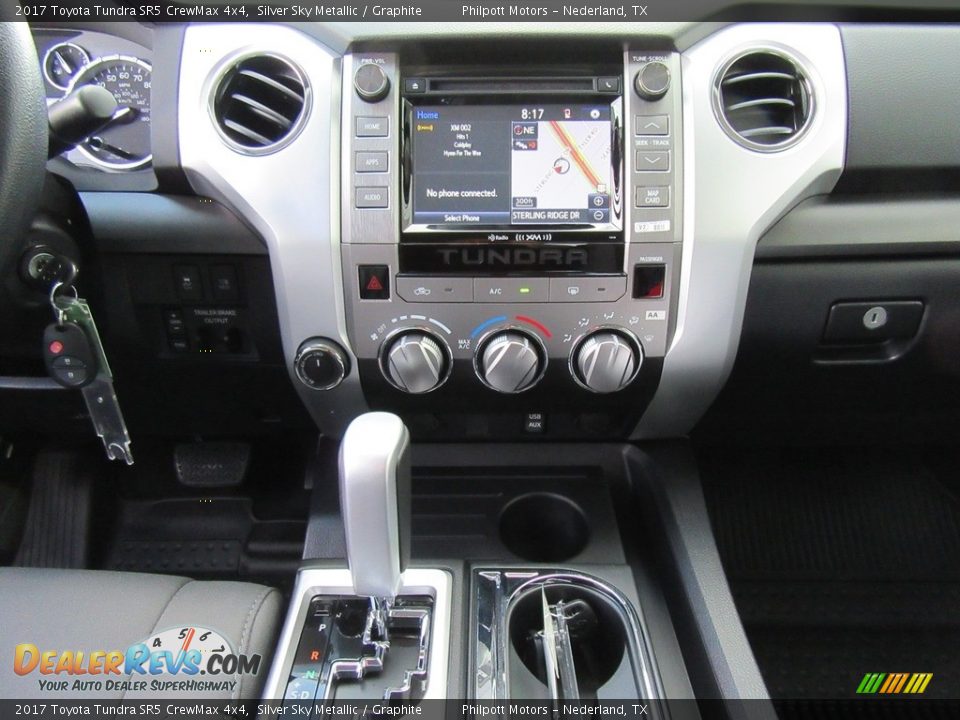 2017 Toyota Tundra SR5 CrewMax 4x4 Silver Sky Metallic / Graphite Photo #27