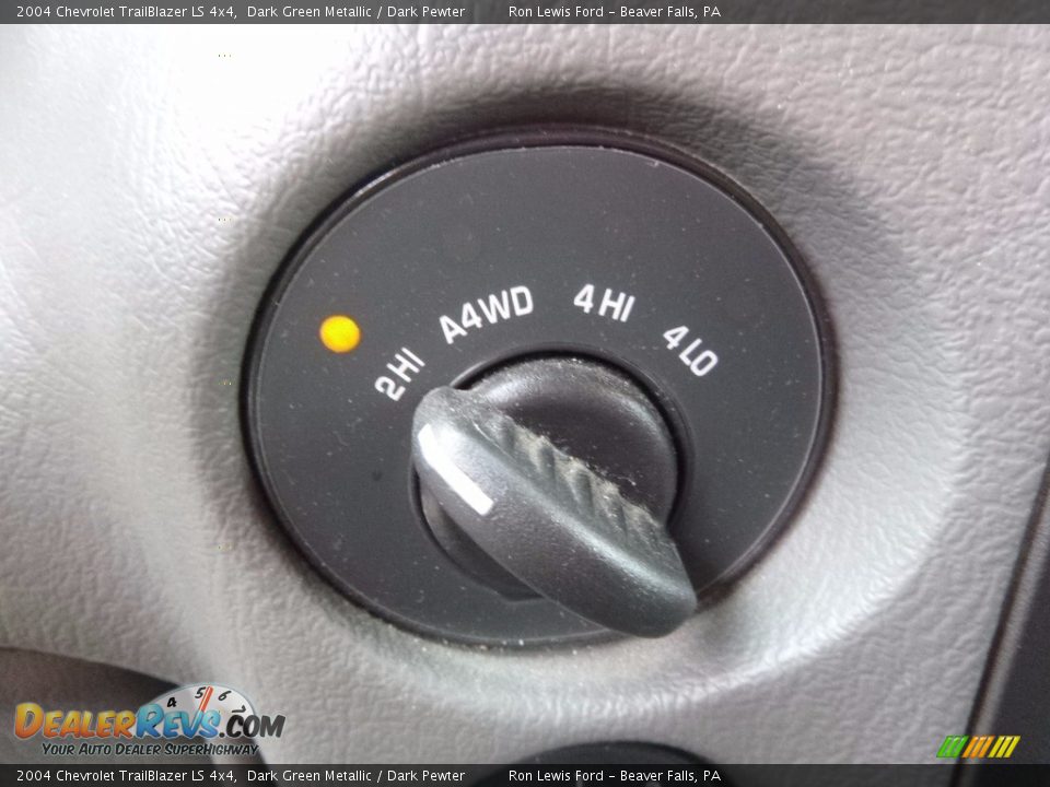 2004 Chevrolet TrailBlazer LS 4x4 Dark Green Metallic / Dark Pewter Photo #19