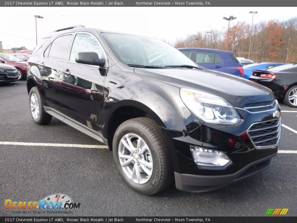 Front 3/4 View of 2017 Chevrolet Equinox LT AWD Photo #3