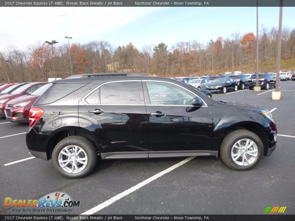 Mosaic Black Metallic 2017 Chevrolet Equinox LT AWD Photo #4
