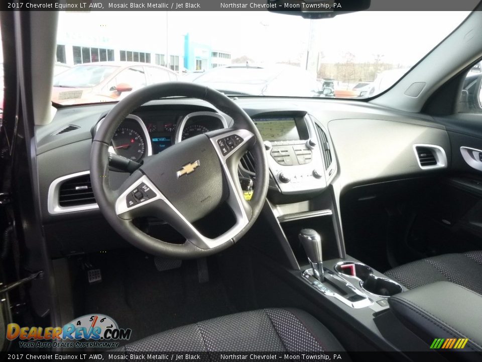 Dashboard of 2017 Chevrolet Equinox LT AWD Photo #12
