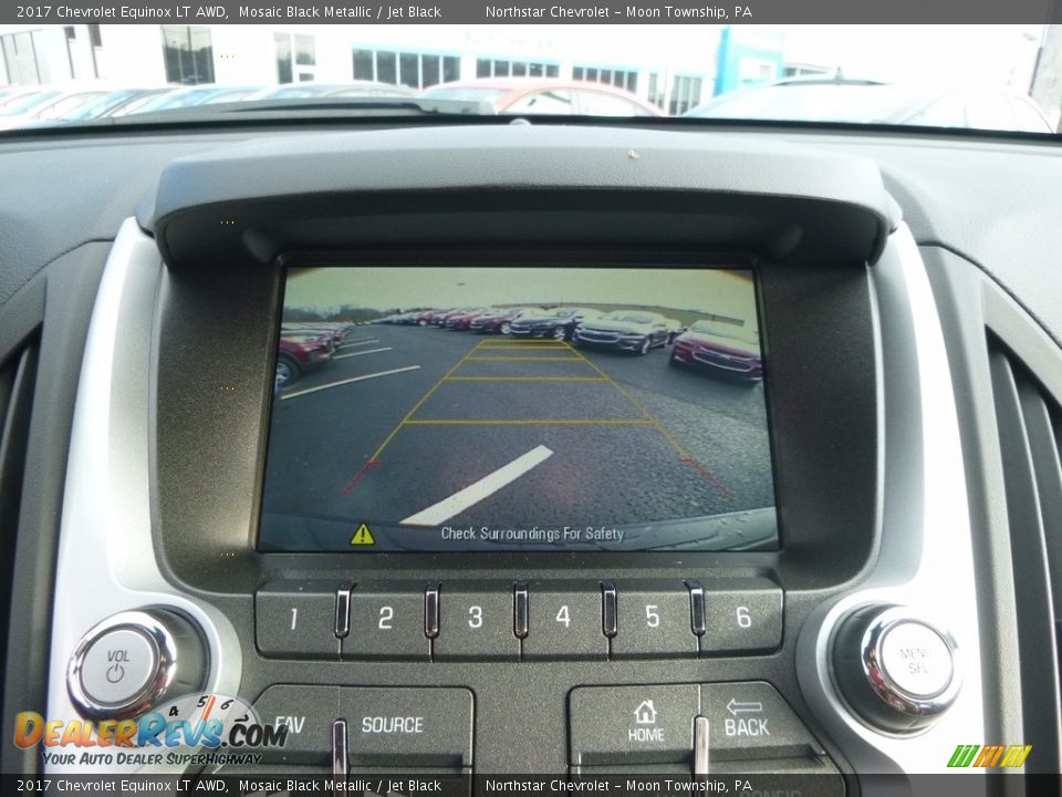 Controls of 2017 Chevrolet Equinox LT AWD Photo #18