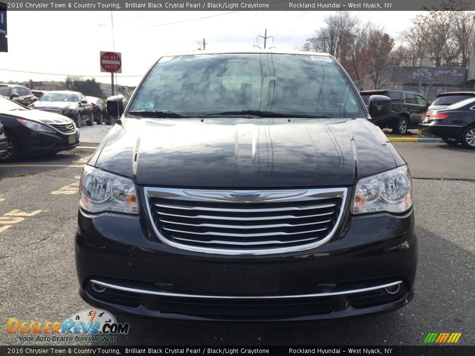 2016 Chrysler Town & Country Touring Brilliant Black Crystal Pearl / Black/Light Graystone Photo #2