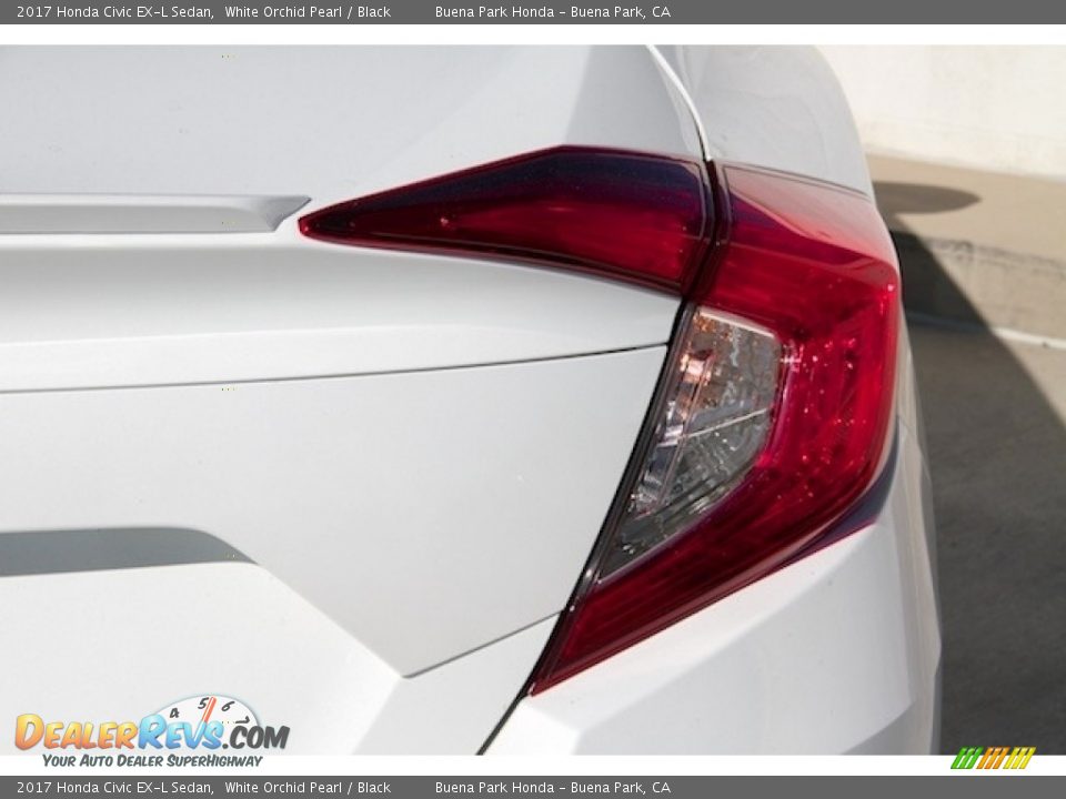 2017 Honda Civic EX-L Sedan White Orchid Pearl / Black Photo #4