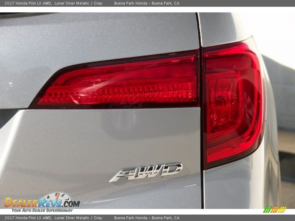 2017 Honda Pilot LX AWD Logo Photo #4