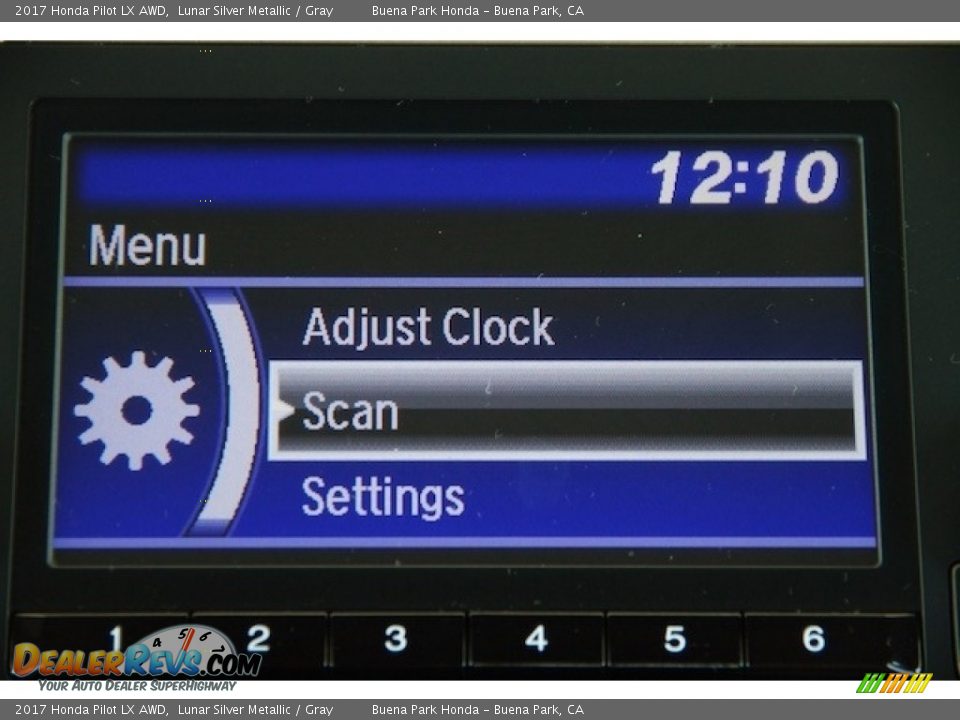 2017 Honda Pilot LX AWD Lunar Silver Metallic / Gray Photo #16